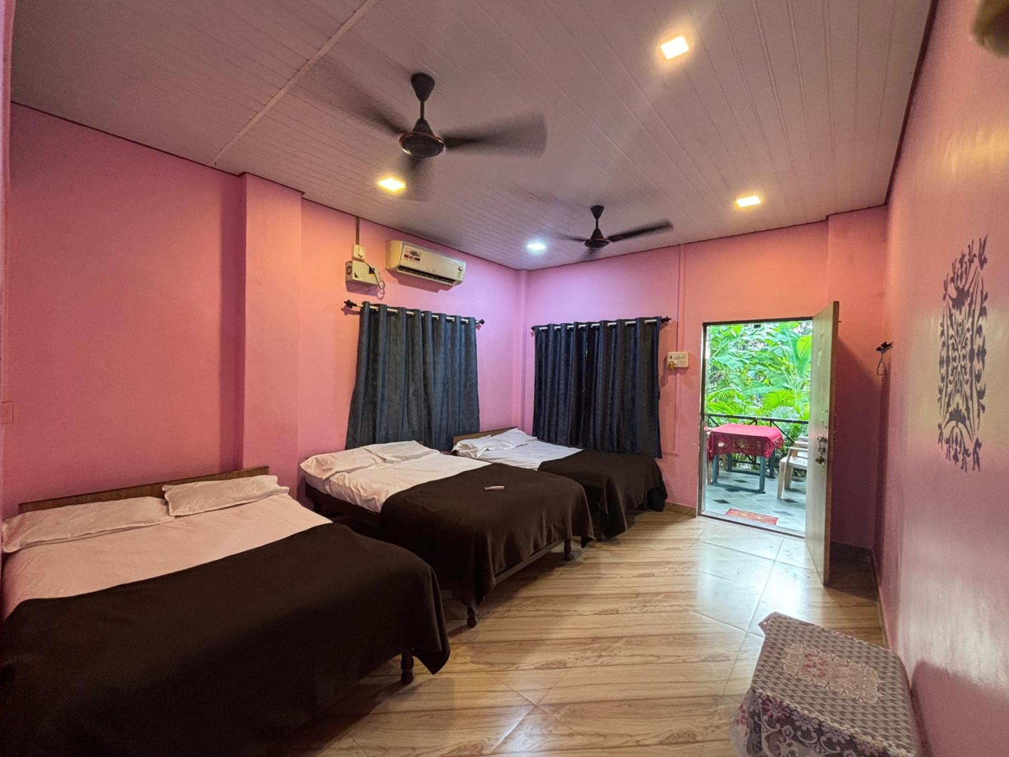 Stay On The Way Resort Mandwa Alībāg Habitación foto